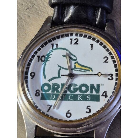 Unisex Fossil University of Oregon Ducks Watch, LI 1419, Quartz Movement Logo - Picture 13 of 13